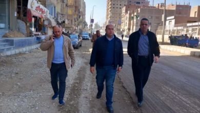 نائب محافظ الجيزة يتفقد مشروعات الصرف الصحي بمدينة الحوامدية