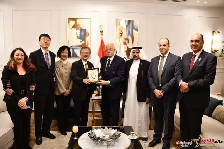 محافظ جنوب سيناء يستقبل السفير الياباني لبحث سبل التعاون وبحث توقيع بروتوكول تعاون 1 محافظ جنوب سيناء يستقبل السفير الياباني لبحث سبل التعاون وبحث توقيع بروتوكول تعاون