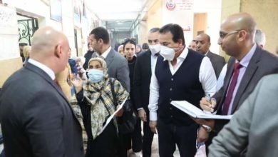 وزير الصحة يستهل جولته الميدانية المفاجئة بتفقد مستشفى حلوان العام