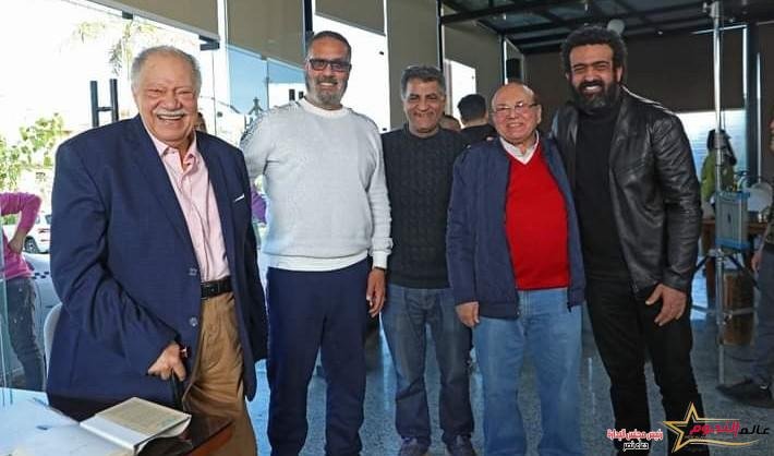 الفنان يحيى الفخراني يبدأ تصوير مسلسل "عتبات البهجة" 2 الفنان يحيى الفخراني يبدأ تصوير مسلسل "عتبات البهجة"