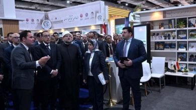 رئيس الوزراء يتفقد جناح "مركز المعلومات ودعم اتخاذ القرار" بمعرض القاهرة الدولي للكتاب