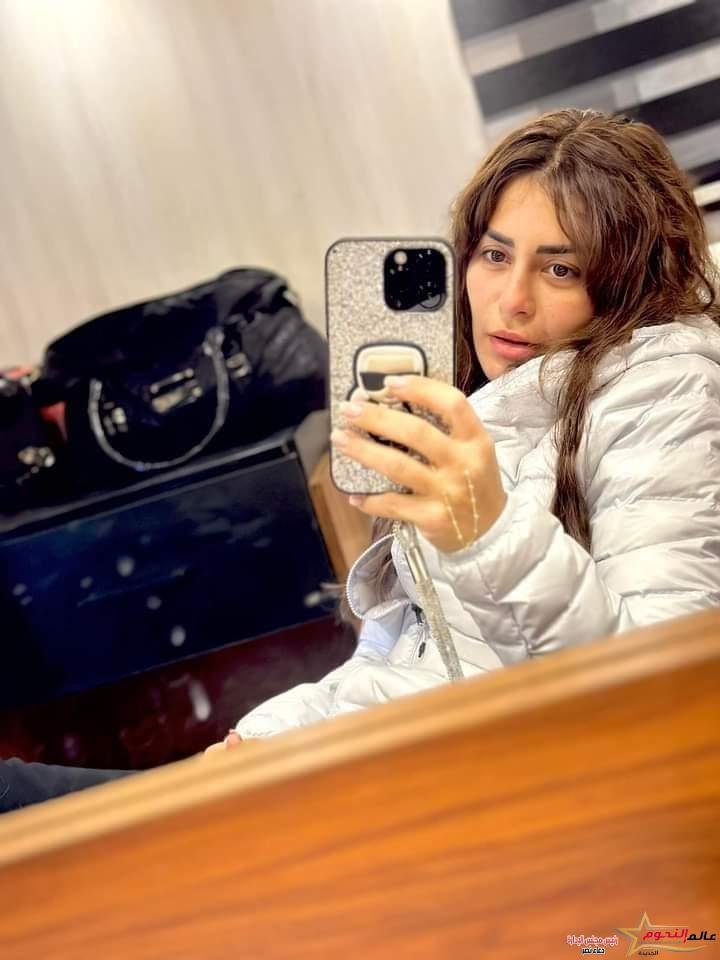 أحدث ظهور للفنانة منة فضالي عبر فيسبوك 2 أحدث ظهور للفنانة منة فضالي عبر فيسبوك