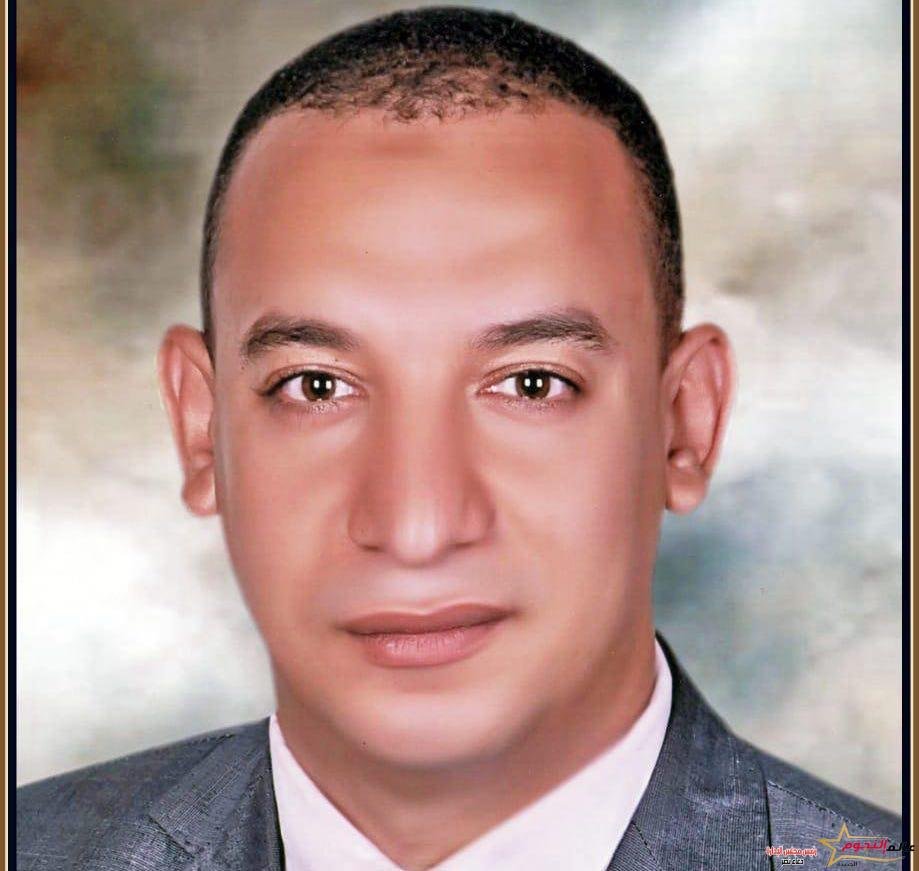 دكتور أحمد مقلد: جريدة عالم النجوم من أهم وأبرز الجرائد الفنية والثقافية والرياضية في الوطن العربي 2 دكتور أحمد مقلد: جريدة عالم النجوم من أهم وأبرز الجرائد الفنية والثقافية والرياضية في الوطن العربي