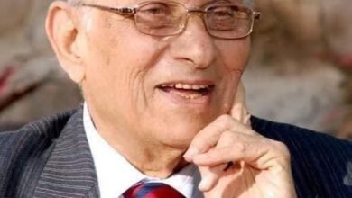 في ذكرى ميلاد عمر الحريري.. بدايته في عالم الفن وقصة صداقته بالزعيم عادل امام