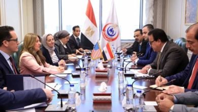 وزير الصحة يستقبل السفيرة الأمريكية بالقاهرة لبحث التعاون في القطاع الصحي