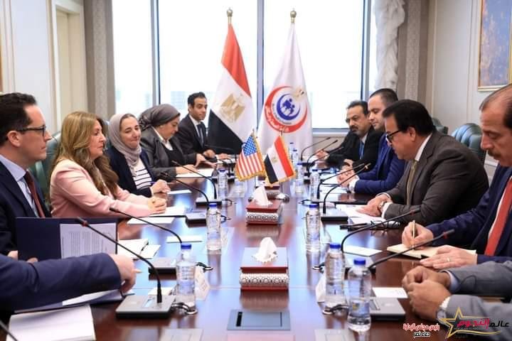 وزير الصحة يستقبل السفيرة الأمريكية بالقاهرة لبحث التعاون في القطاع الصحي 2 وزير الصحة يستقبل السفيرة الأمريكية بالقاهرة لبحث التعاون في القطاع الصحي