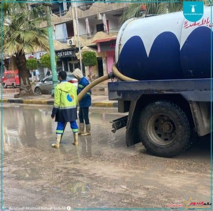 محافظ الإسكندرية يوجه رؤساء الأحياء بتكثيف تواجدها بالمناطق الساخنة