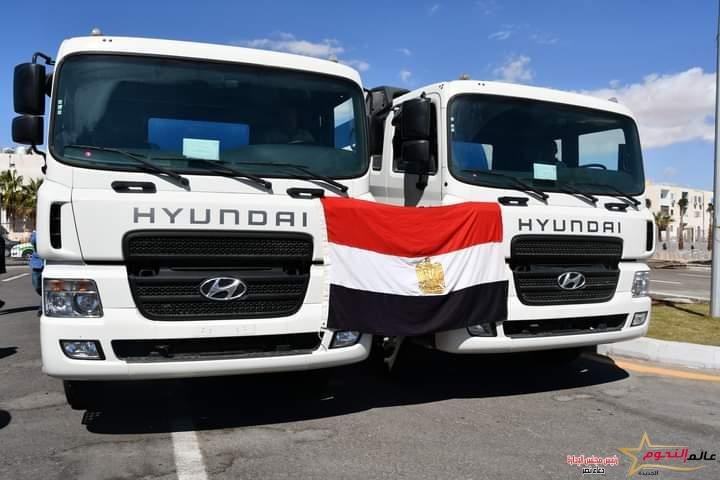  وزارة التضامن الاجتماعي تدعم محافظة جنوب سيناء بسيارتين لتوصيل المياه للتجمعات البدوية