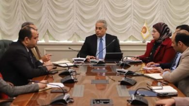 وزير العمل يوجه الإدارات المُختصة بتكثيف الجهود للإستمرار في تطوير منظومة "تشغيل وحماية العمالة غير المنتظمة"