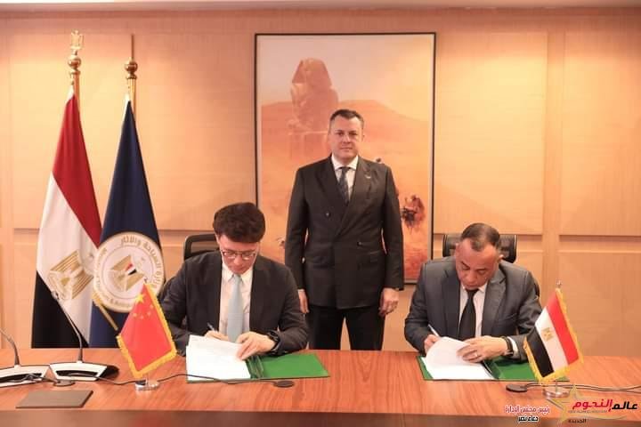 وزير السياحة والآثار يشهد مراسم توقيع بروتوكول تعاون بين المجلس الأعلى للآثار ومتحف شنغهاي بالصين