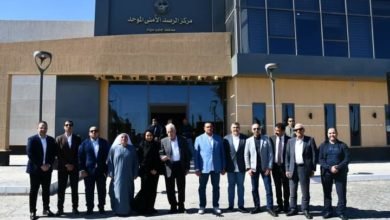 وزير التنمية المحلية يتفقد مركز الرصد الأمني ومضمار الهجن والقرية التراثية بشرم الشيخ