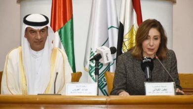 وزيرة الثقافة تُكرم الفائزين بملتقى الشارقة الثقافي تقديرًا لعطائهم الفكري الُمتميز