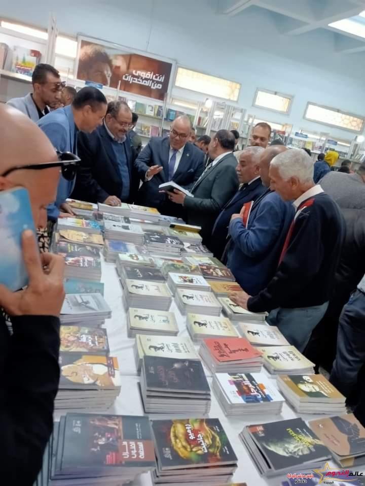 هيئة الكتاب تفتتح أول معارضها بجامعة الأزهر في أسيوط