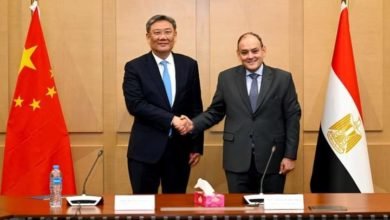 وزير التجارة والصناعة يستقبل نظيره الصيني بمقر الوزارة بالعاصمة الإدارية الجديدة