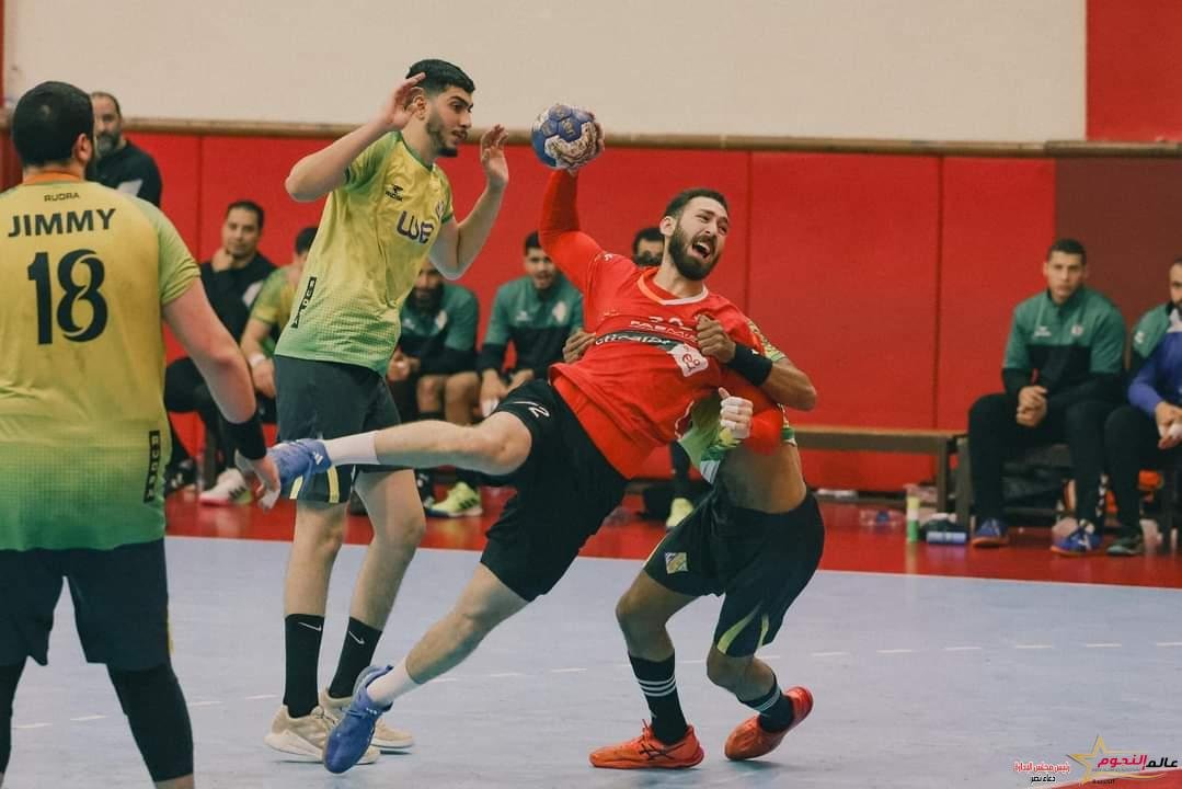 الجيش يسقط الزمالك والأهلي بفوز جديد في صدارة دوري محترفين كرة اليد 2 الجيش يسقط الزمالك والأهلي بفوز جديد في صدارة دوري محترفين كرة اليد