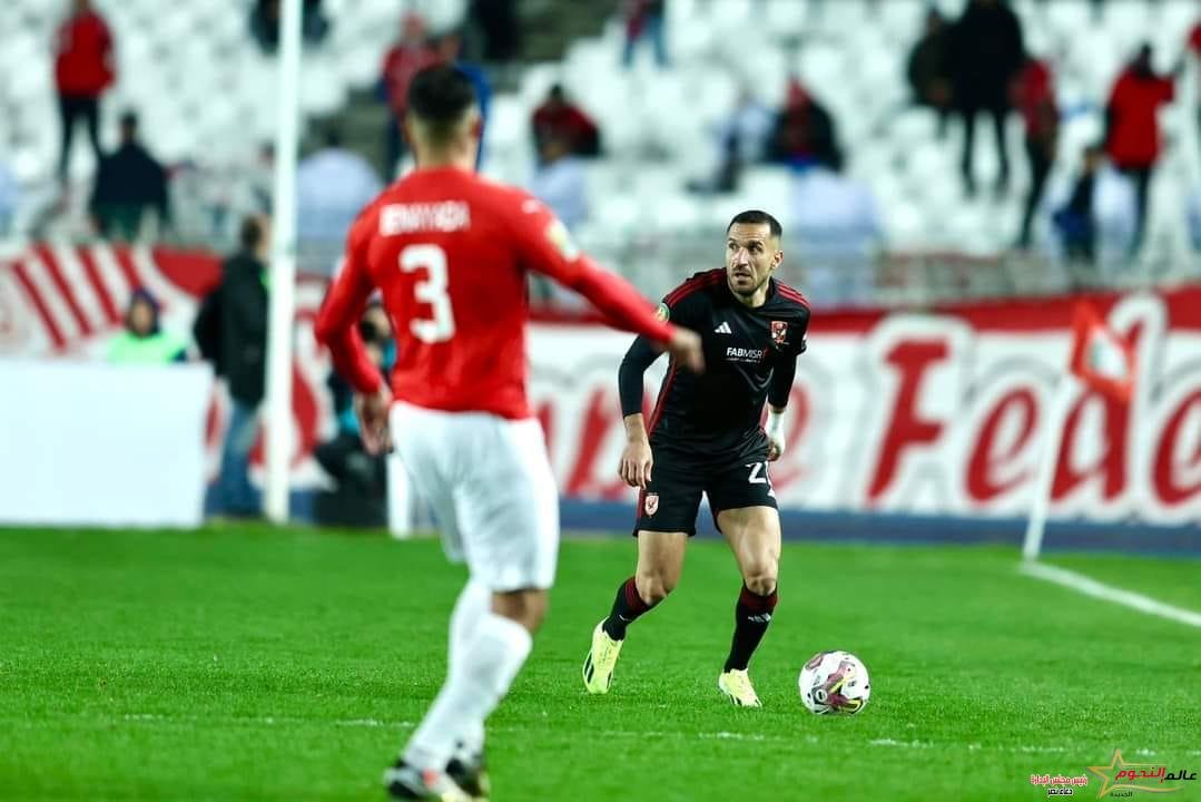صفقات الصيف .. الأهلي يفاوض بن رمضان على انتقاله مقابل مبلغ كبير