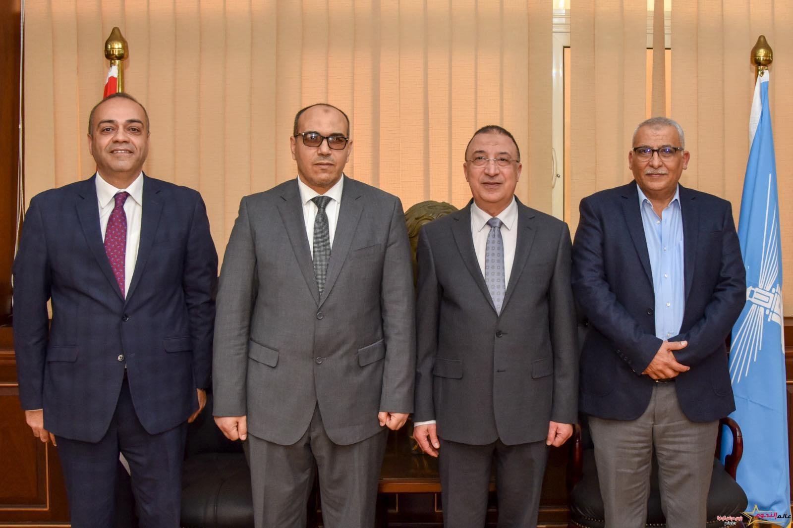 محافظ الإسكندرية يتابع مع رئيس شركة بتروجاس الإسكندرية مدى توافر أسطوانات البوتاجاز
