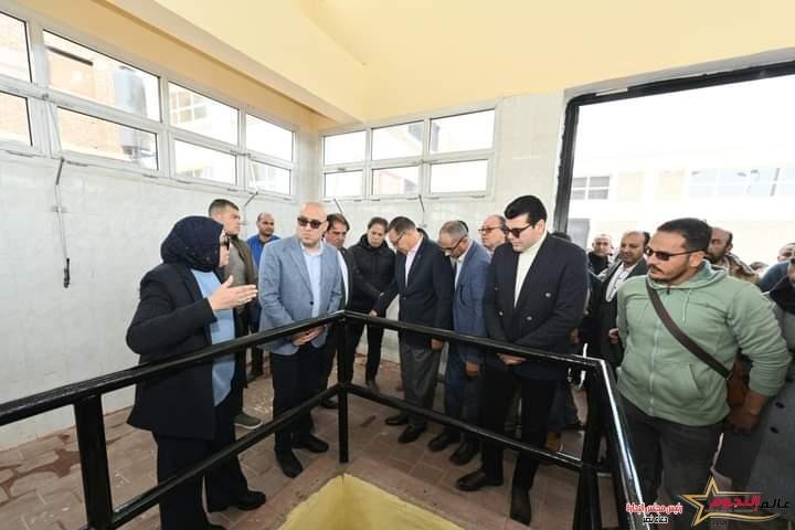 وزير الإسكان ومحافظ الشرقية يتفقدان محطة تنقية مياه العباسة بمركز أبو حماد بطاقة تصميمية 195 ألف م3 يومياً 2 وزير الإسكان ومحافظ الشرقية يتفقدان محطة تنقية مياه العباسة بمركز أبو حماد بطاقة تصميمية 195 ألف م3 يومياً