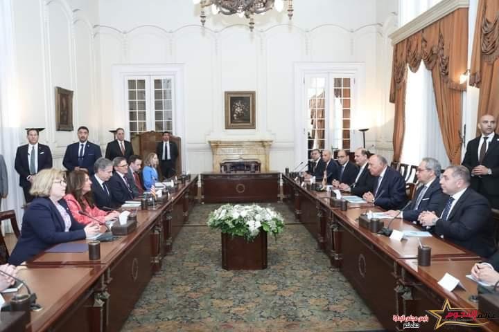 وزير الخارجية يستقبل وزير الخارجية الأمريكي 2 وزير الخارجية يستقبل وزير الخارجية الأمريكي