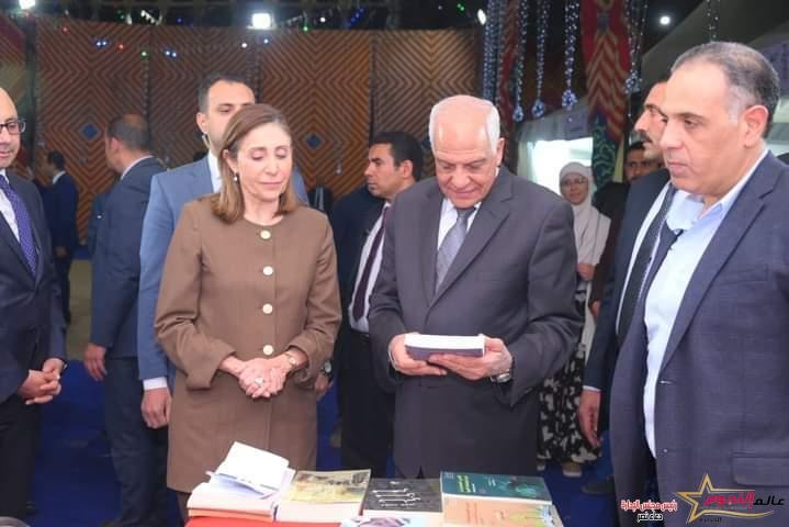 وزيرة الثقافة ومحافظ الجيزة يفتتحان الدورة 12 من معرض فيصل للكتاب