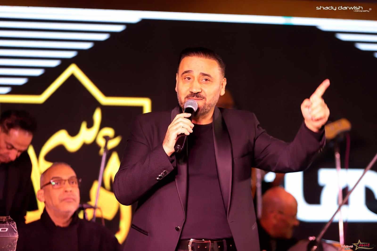 مجد القاسم وسلمي عادل يشعلان أقوى السهرات الرمضانية بحفل كامل العدد (صور)