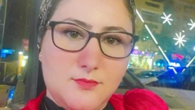 الفنانة التشكيلية صفاء مصطفى أبدعت في عمل الهاندميد ولديها أحلام وأهداف كبيرة تسعى إلى تحقيقها 
