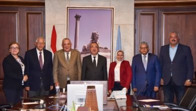 محافظ الإسكندرية: يكلف بالبدء الفوري في أعمال تنفيذ مشروع تطوير شاطئ ذوي الهمم بالأنفوشي