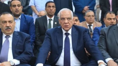 محافظ الجيزة يؤدى صلاة عيد الفطر المبارك بساحة مسجد مصطفى محمود بحى الدقى