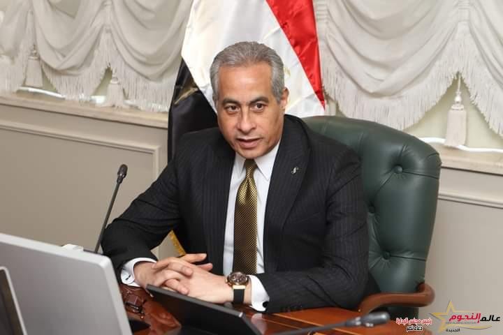 وزير العمل: الخميس المقبل إجازة مدفوعة الأجر للعاملين بالقطاع الخاص بمناسبة عيد تحرير سيناء 