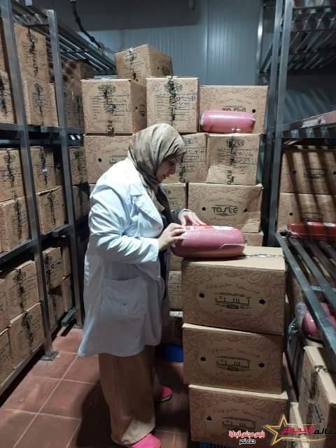 بيطري الشرقية يضبط (٨٥٠ كجم) لحوم مجمدة و مصنعات لحوم و دواجن مخالفة خلال الحملات التفتيشية بمراكز المحافظة 2 بيطري الشرقية يضبط (٨٥٠ كجم) لحوم مجمدة و مصنعات لحوم و دواجن مخالفة خلال الحملات التفتيشية بمراكز المحافظة