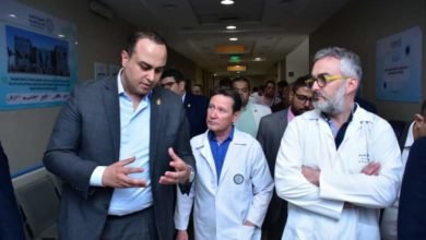 رئيس هيئة الرعاية الصحية يستقبل وفدًا من الخبراء الطبيين الفرنسيين في المنشآت الصحية التابعة للهيئة في المحافظة