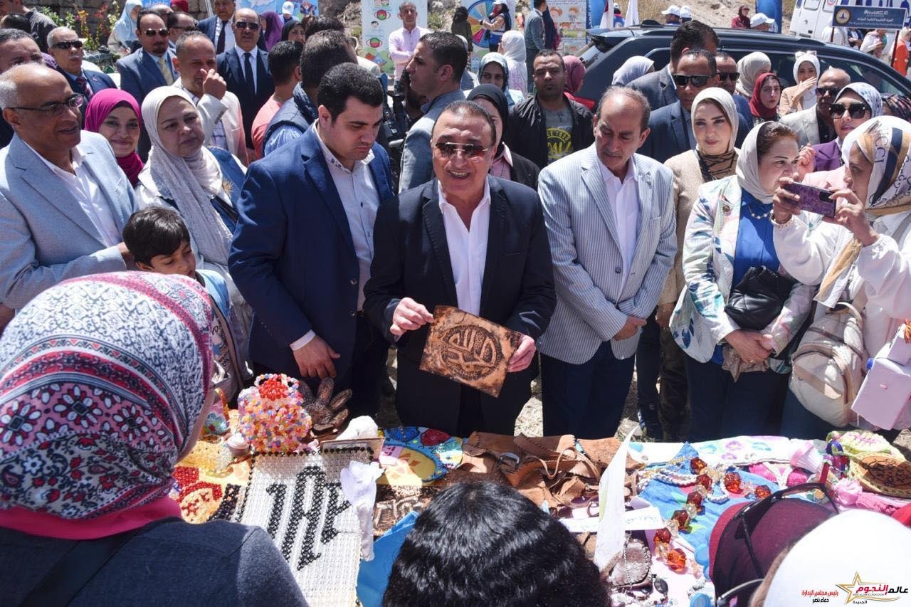 محافظ الإسكندرية: يفتتح معرض للأسر المنتجة لعرض وبيع منتجات المشغولات اليدوية والتراثية والمنتجات الغذائية