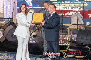 تكريم محافظ الإسكندرية بـ الحفل السنوي لـ جريدة عالم النجوم هيلتون كورنيش النيل 2 تكريم محافظ الإسكندرية بـ الحفل السنوي لـ جريدة عالم النجوم هيلتون كورنيش النيل