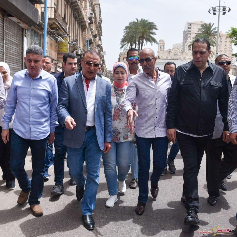 محافظ الإسكندرية يتفقد الشوارع المقرر رصفها ضمن الخطة الاستثمارية للعام المالي الحالي 