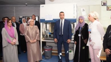 السيدة انتصار السيسي وحرم سلطان عمان فى زيارة لمستشفى 57357 