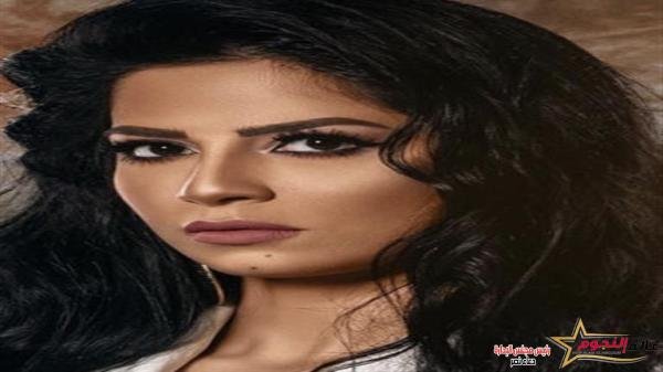 أميرة هاني: عبلة كامل من أفضل الأمهات الموجودة في الوسط الفني 1 أميرة هاني تكشف عن تعرضها للتطاول من قبل سائق بشركة توصيل خاصة