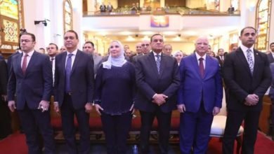 وزير التنمية المحلية يشارك فى احتفال الطائفة الانجيلية بعيد القيامة المجيد