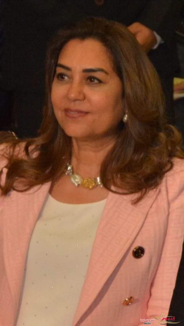 محافظ دمياط تشارك بقداس عيد القيامة المجيد بالكاتدرائية المرقسية بالعباسية