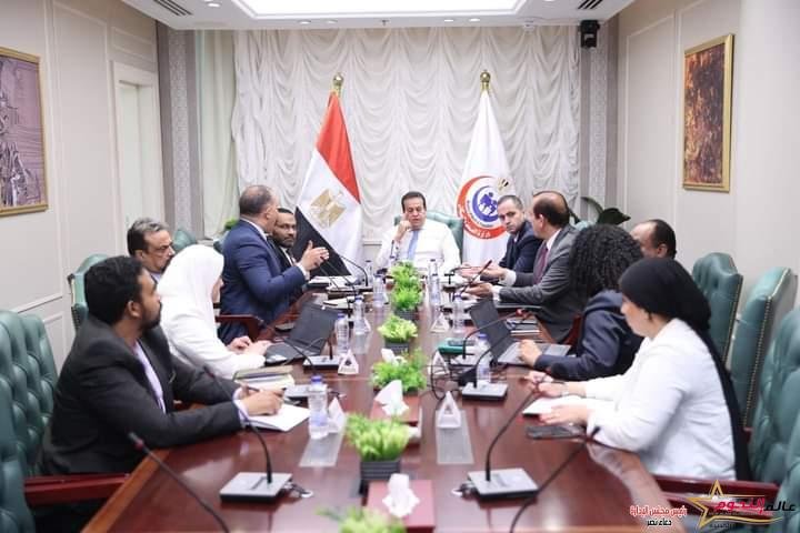 وزير الصحة يتابع الموقف التنفيذي لتحقيق ربط التطبيقات الخاصة بكافة قطاعات الوزارة 2 وزير الصحة يتابع الموقف التنفيذي لتحقيق ربط التطبيقات الخاصة بكافة قطاعات الوزارة