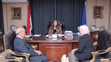 محافظ دمياط تبحث مع المشرف العام بجهاز حماية المستهلك بمدن القناة ودمياط سُبل تعزيز أواصر التعاون المشترك بين الجانبين