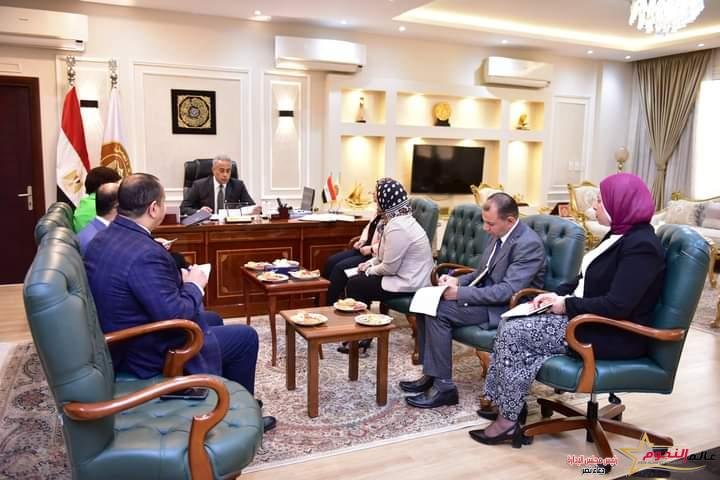وزير العمل بحث مع السفيرة القبرصية بالقاهرة آليات تنفيذ خطة إرسال عِمالة مصرية إلى قبرص