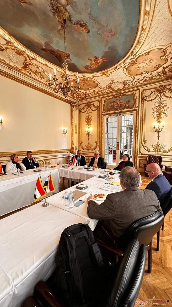 وزير التعليم العالي يلتقي بوفد جامعة إكستر البريطانية لبحث وتعزيز التعاون المُشترك