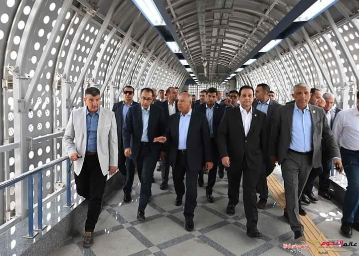 رئيس الوزراء يتفقد أعمال التشغيل التجريبي بالركاب للجزء الثالث من المرحلة الثالثة من الخط الثالث للمترو