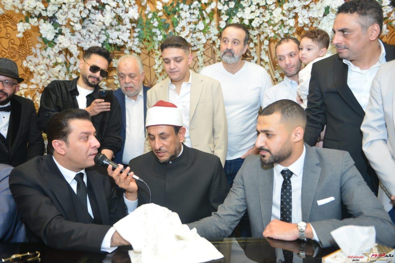 مصطفى كامل يحتفل بعقد قران ابنته بحضور مصطفى قمر وحماده هلال وحلمي عبد الباقي 3 مصطفى كامل يحتفل بعقد قران ابنته بحضور مصطفى قمر وحماده هلال وحلمي عبد الباقي