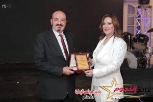 عالم النجوم توثق رحلة عطاء الفنان أحمد صادق تقديراً لموهبته ومهارته الفنية 2 عالم النجوم توثق رحلة عطاء الفنان أحمد صادق تقديراً لموهبته ومهارته الفنية