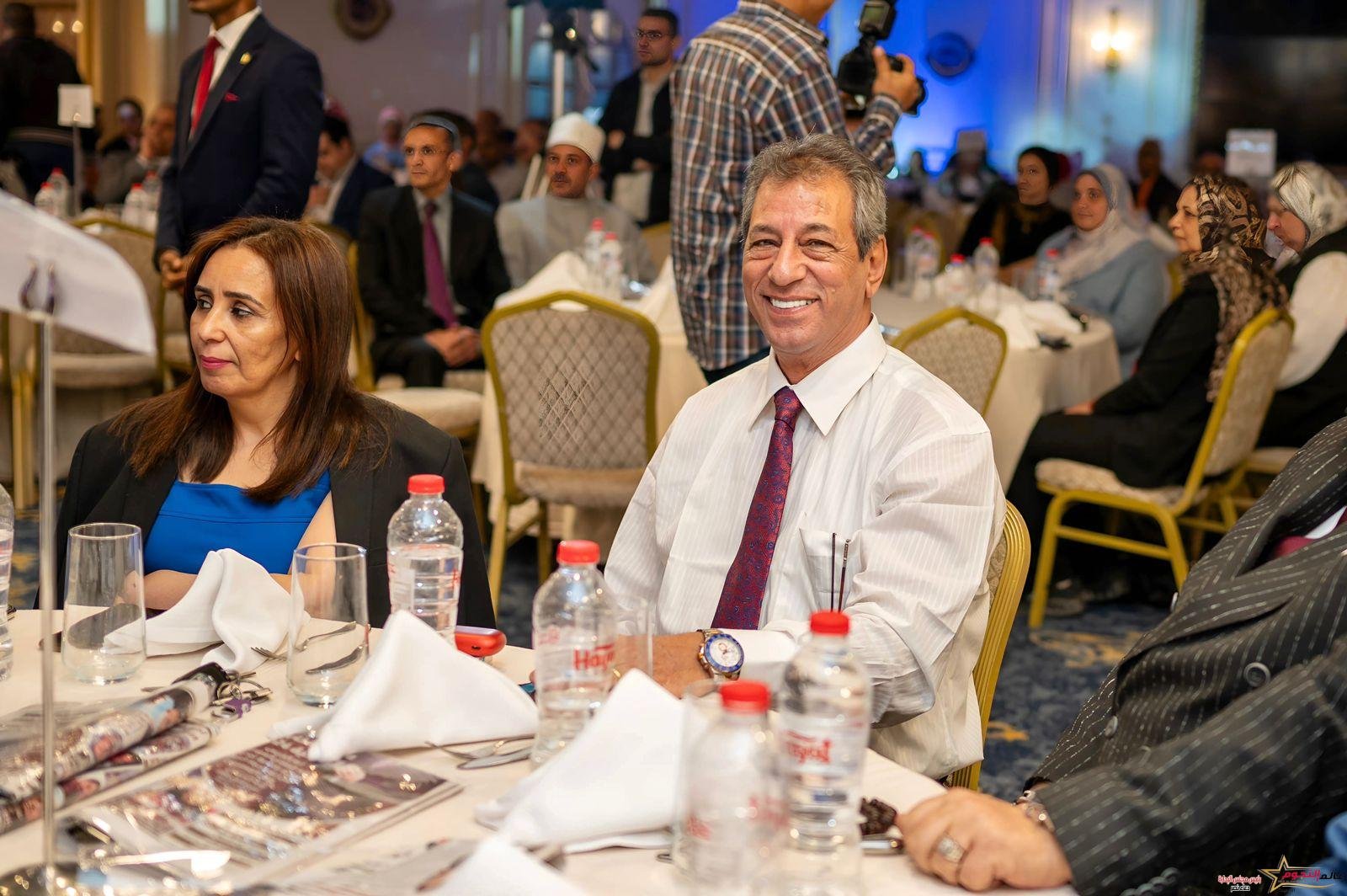 محسن صبري: رحلة فنان بين أضواء الشهرة وصدق الأداء في ضيافة عالم النجوم 4 محسن صبري: رحلة فنان بين أضواء الشهرة وصدق الأداء في ضيافة عالم النجوم