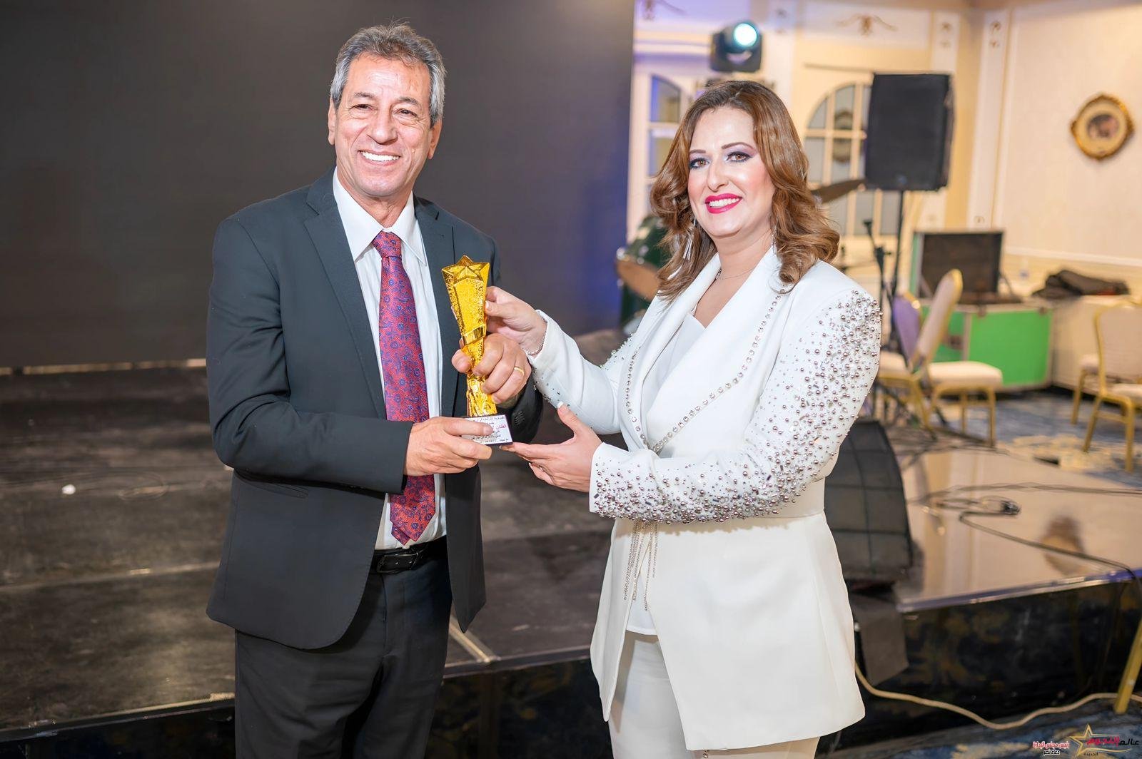 محسن صبري: رحلة فنان بين أضواء الشهرة وصدق الأداء في ضيافة عالم النجوم 2 محسن صبري: رحلة فنان بين أضواء الشهرة وصدق الأداء في ضيافة عالم النجوم