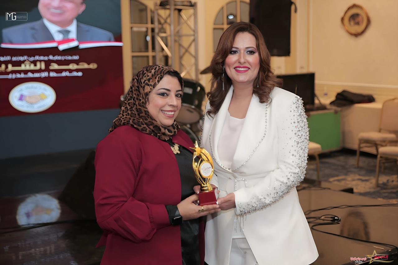 دعاء نصر تكرم كوكبة من الإعلاميين والصحفيين في حفلها السنوي بالإسكندرية