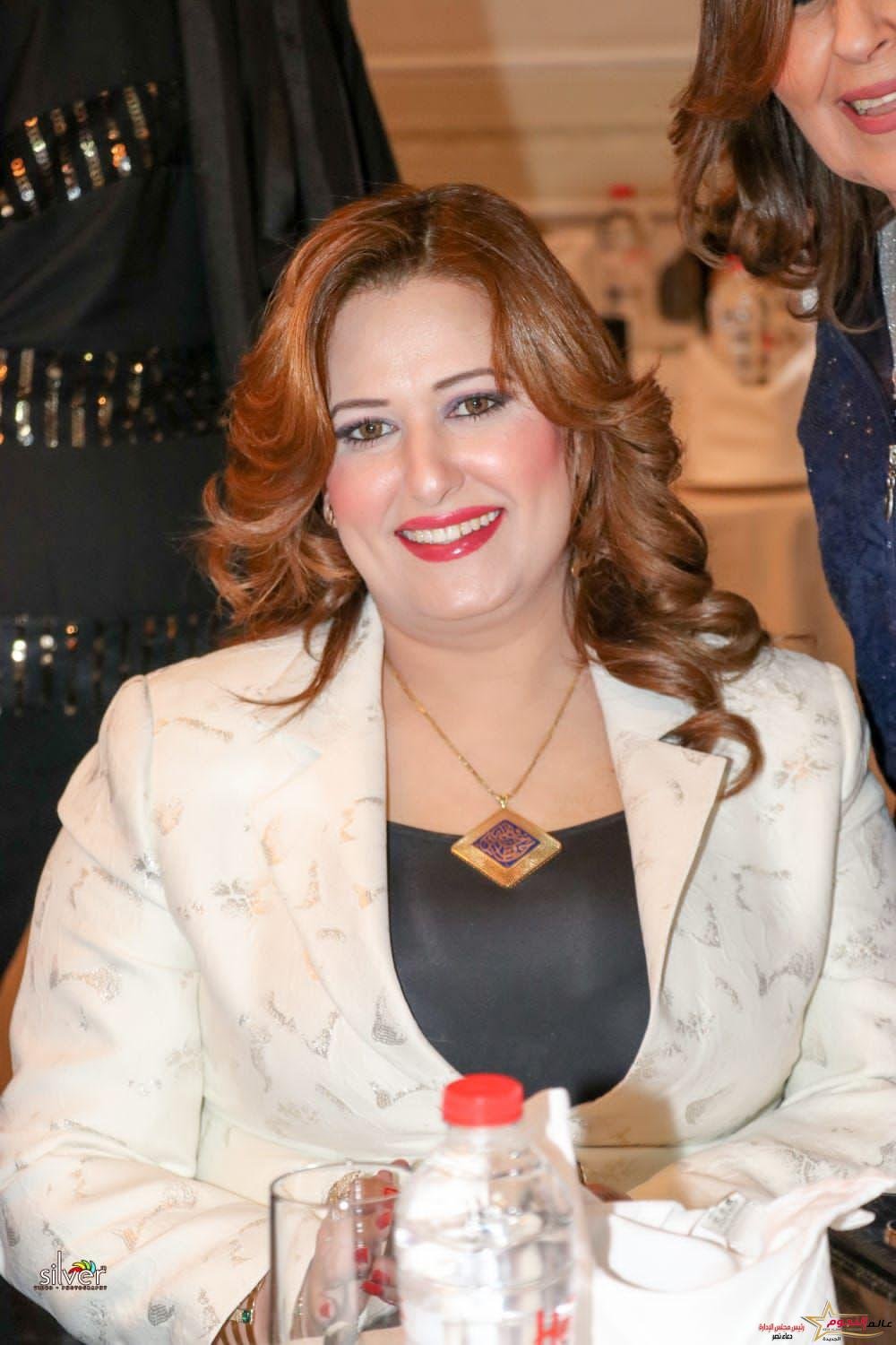 إطلالة ساحرة لـ الإعلامية دعاء نصر بـ حفل "نجوم تستحق التكريم" بالإسكندرية
