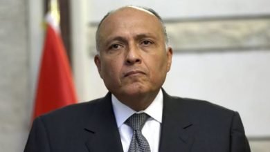 سامح شكري وزير الخارجية يتوجه إلى أثينا